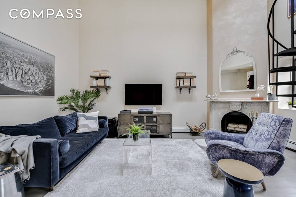 This beautiful one bedroom loft like duplex combines light, charm, and location for the buyer searching for the perfect trifecta.