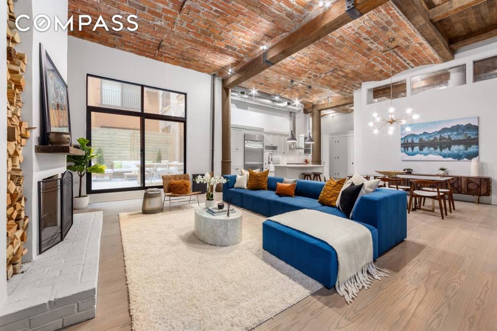 Built in 1905, and re envisioned in 2020, this newly renovated loft space is ready to be called home on a beautiful cobble stone street !