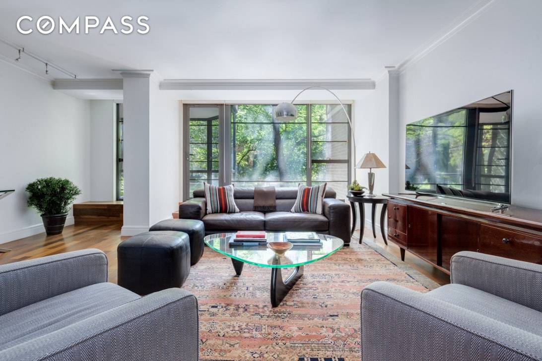 This is a rarely available opportunity for a Butterfield House Classic 7, one of the most coveted and iconic West Village Gold Coast buildings.