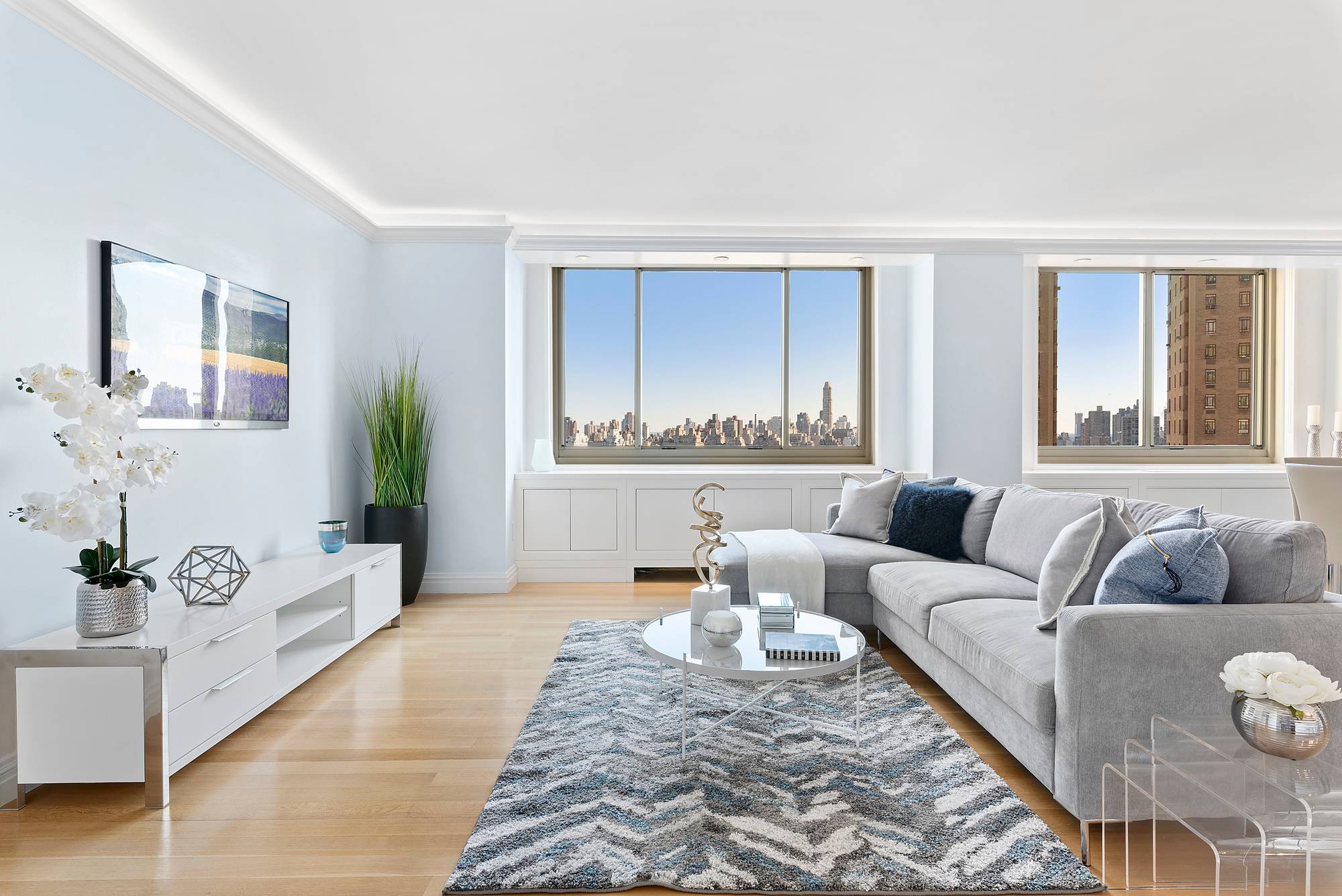 Luxurious, gut renovated three bedroom and three full bath home with a separate dining area and direct views of Central Park in every room !