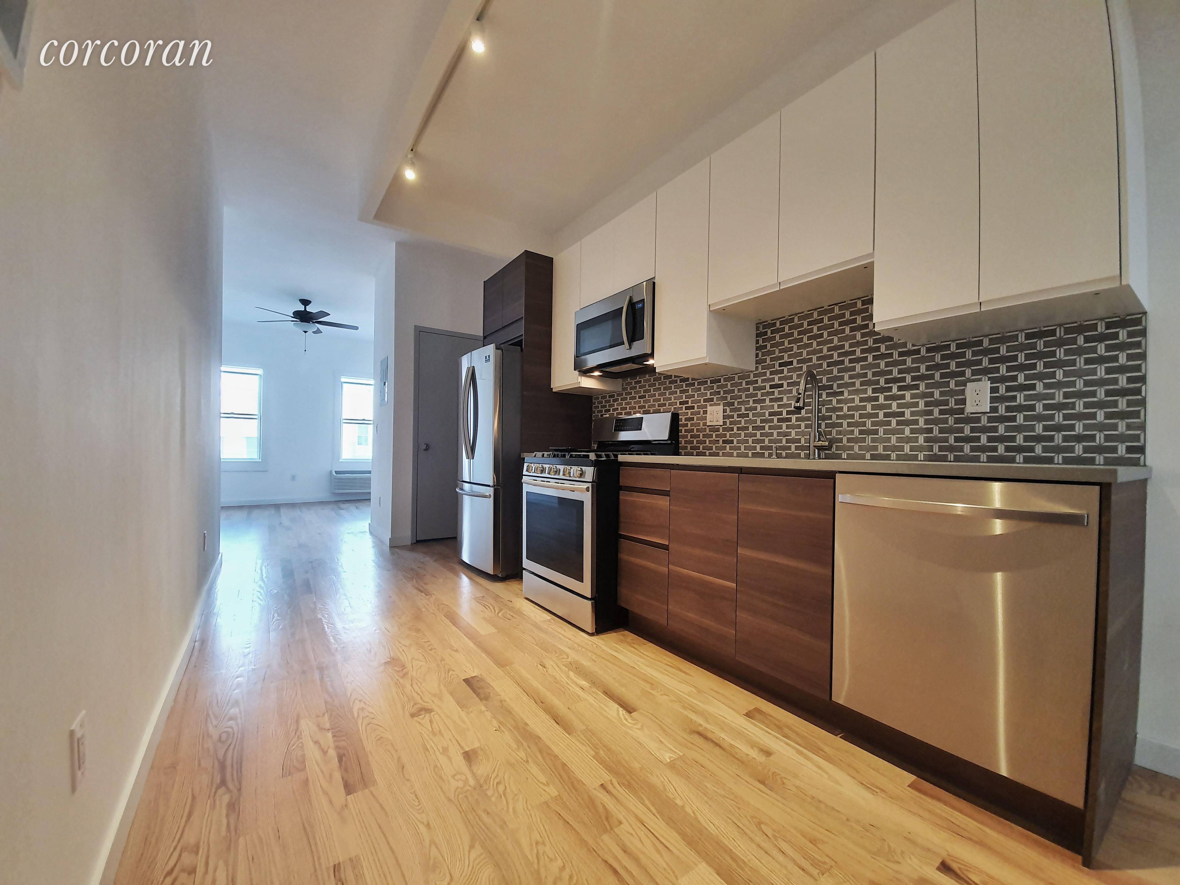Available ASAP ! Spacious and airy one bedroom floor through apartment in Williamsburg Prime.