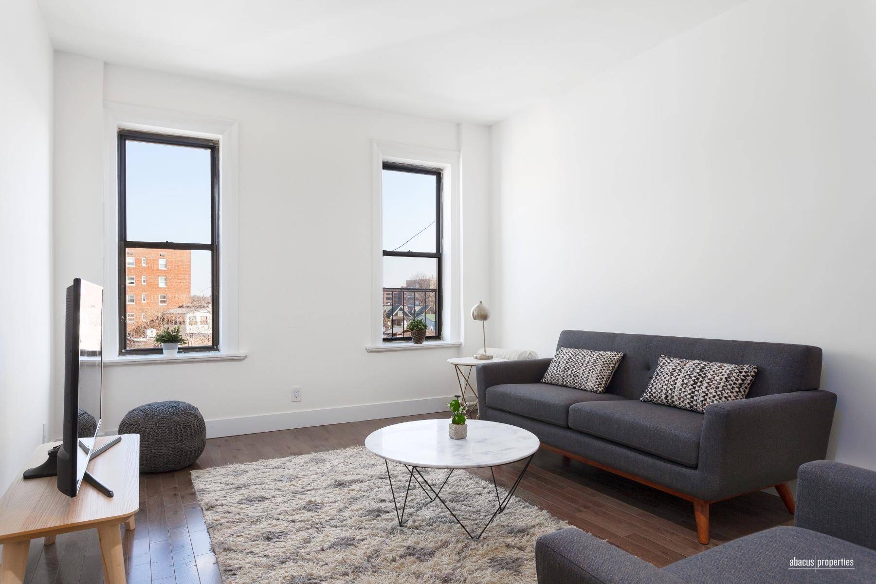 If you appreciate generous sunlight and city views then this apartment is for you !