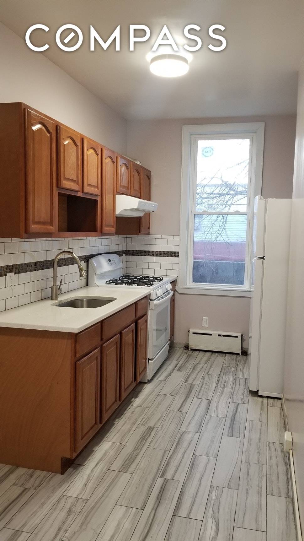 Located in the epicenter of Bushwick, this sprawling 1200 sq ft, flex three bedroom, floor through apartment is available for lease on the first floor of a two family townhouse.