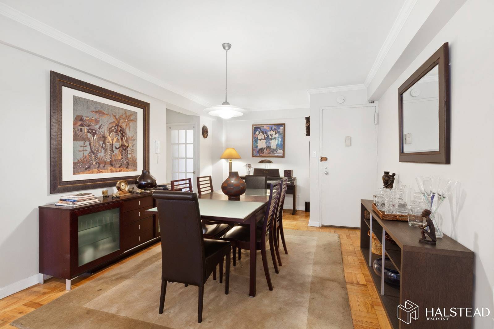 NO FEELocated on a charming tree lined street just steps from the Brooklyn Heights Promenade, this 2BR 2BA co op sublet in a full service art deco cooperative will appeal ...