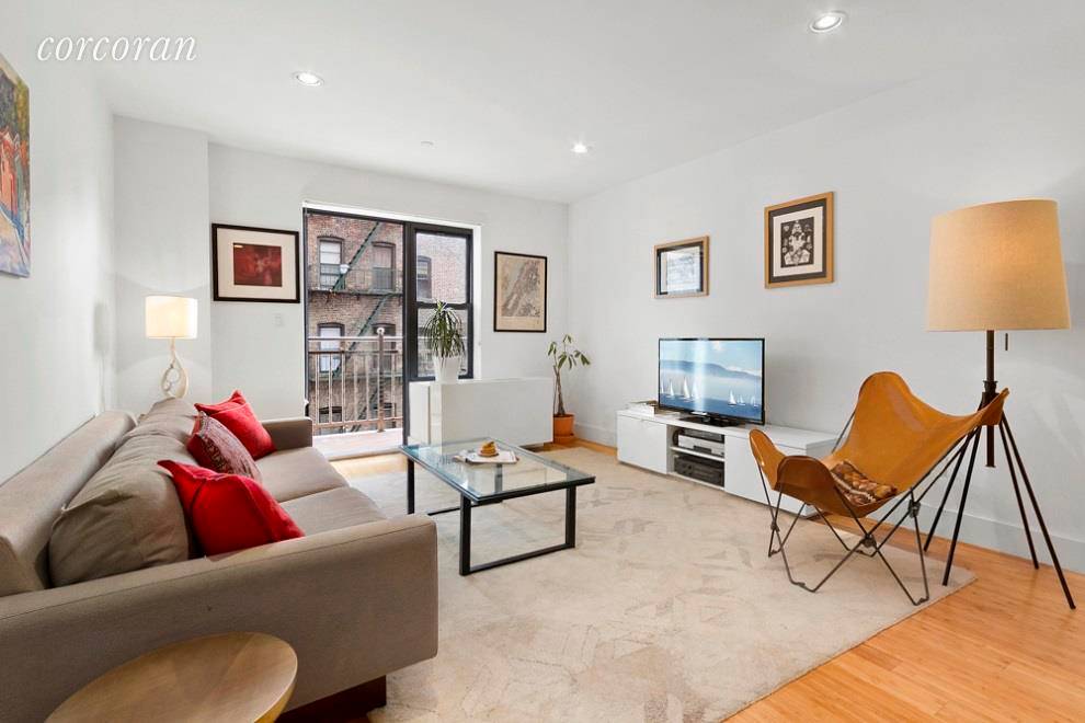 Uptown is the new Downtown, 234 West 148th Street is a modern 2 bed, 2 bath condominium located on one of Harlems most beautiful and sought after blocks.
