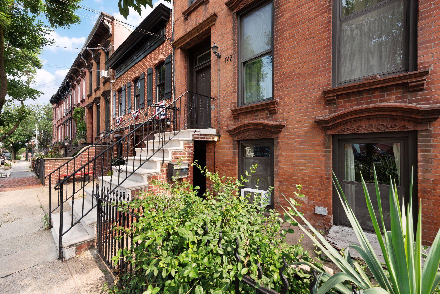 ACCEPTED OFFER. This three family brick Red Hook townhouse has been well maintained over the years.