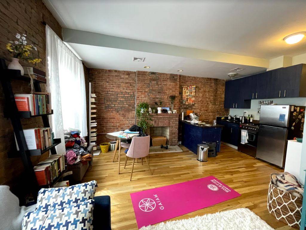 Enjoy living in this Charming and spacious two bedroom in quiet brownstone on beautiful and quiet Manhattan Ave between 117th and 116 street.
