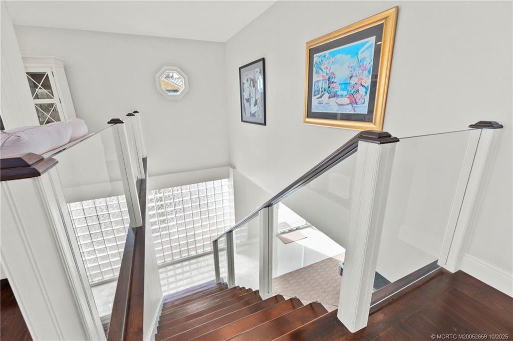 entry to second floor