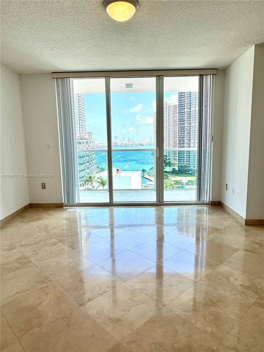 Water views from every room in this great 2 bedroom 2 bathroom unit at Brickell On The River North.