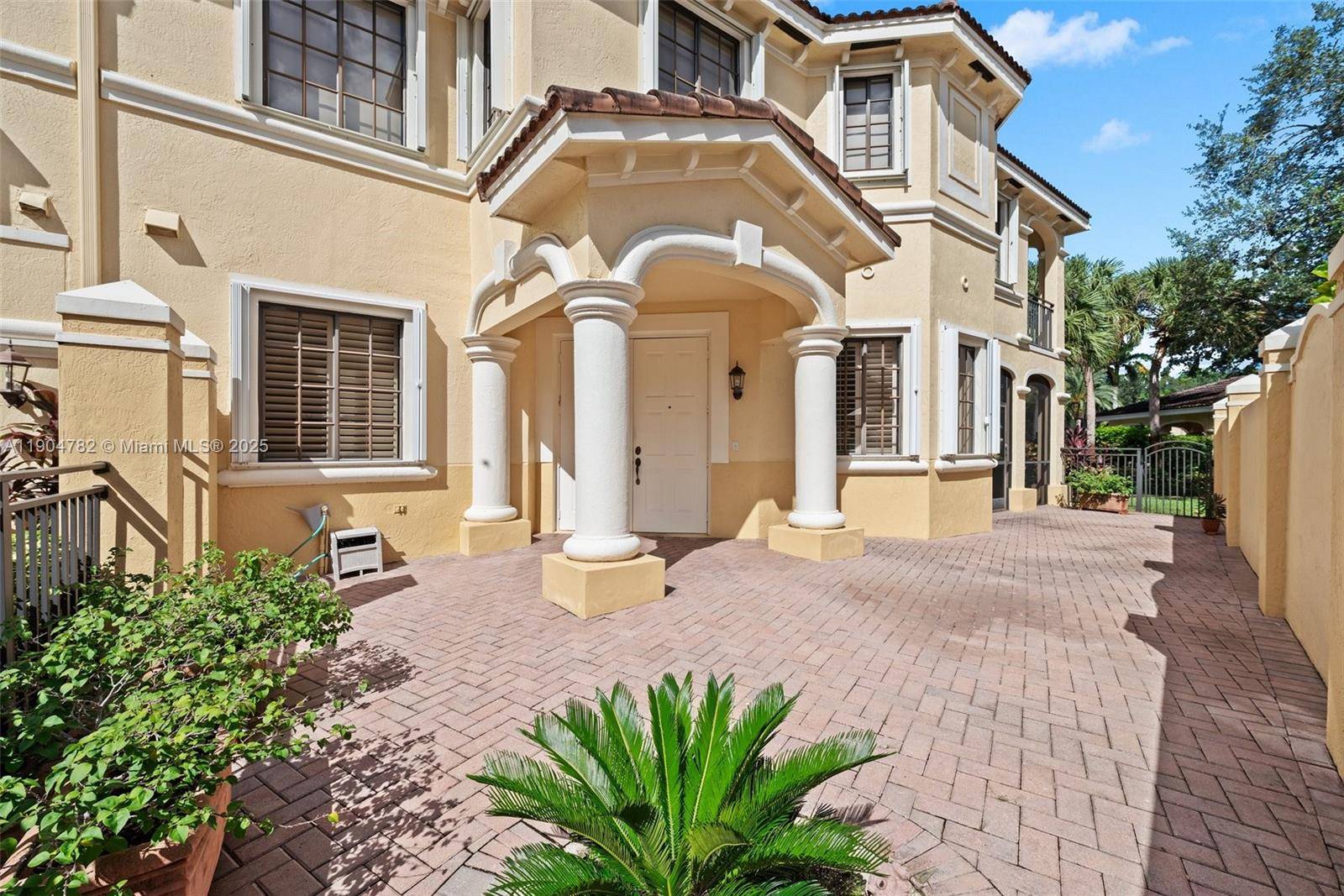 Magnificent property to call home in the heart of Weston !