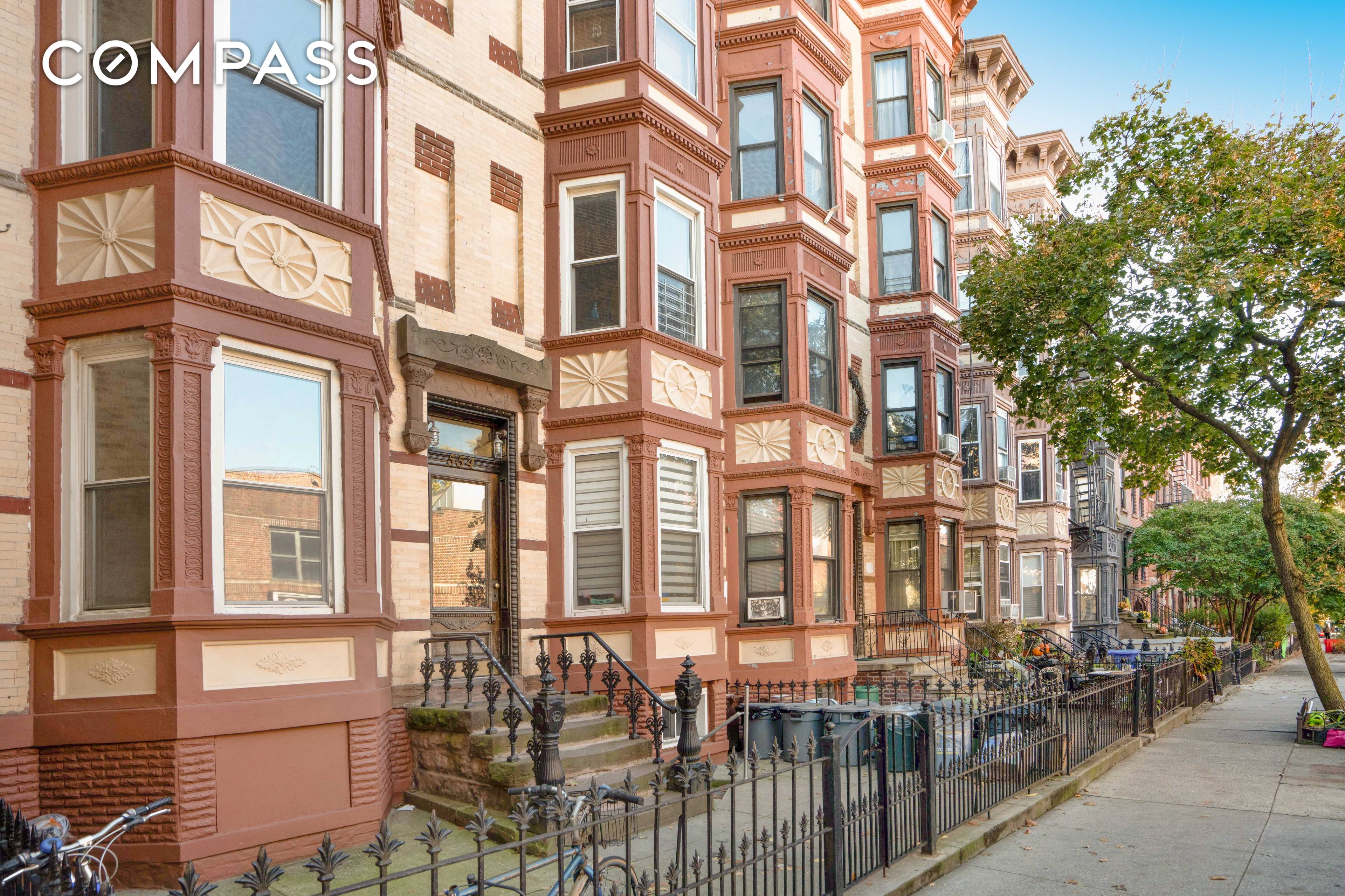 Located within the 40 block residential district of Park Slope 554 11th St.