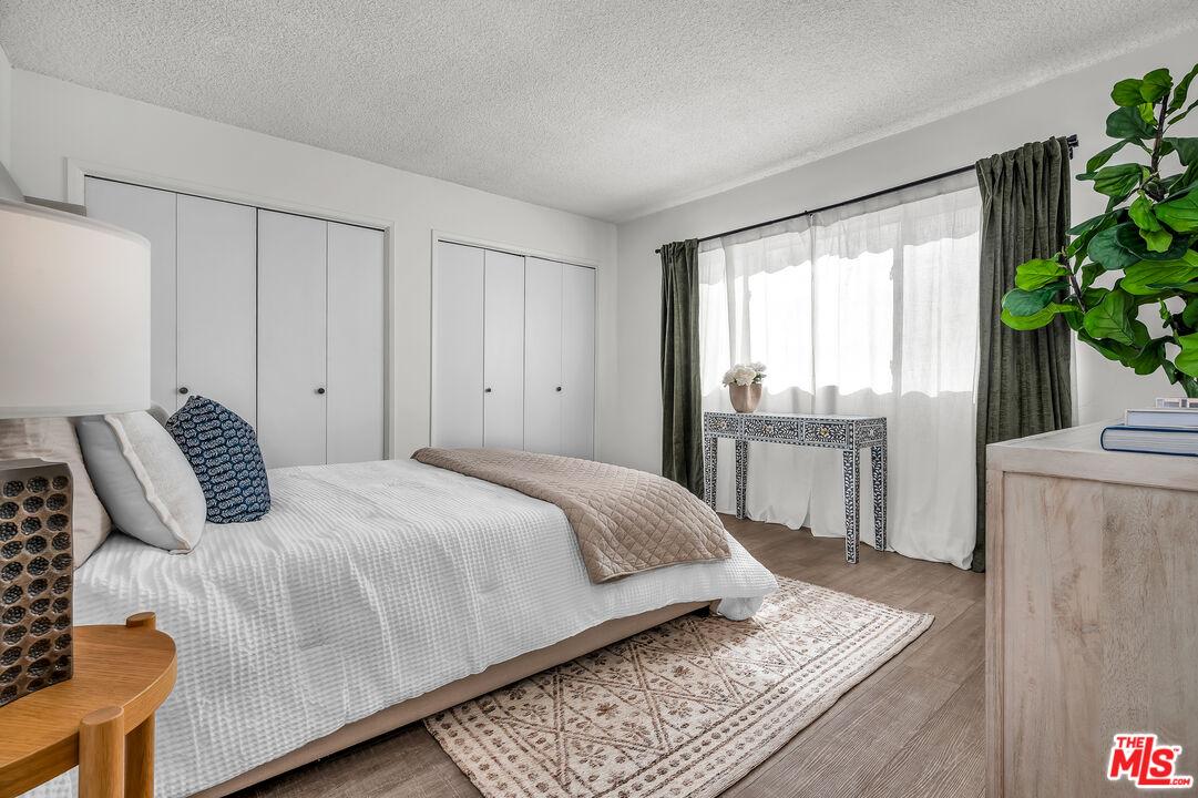 Privacy and double door closet