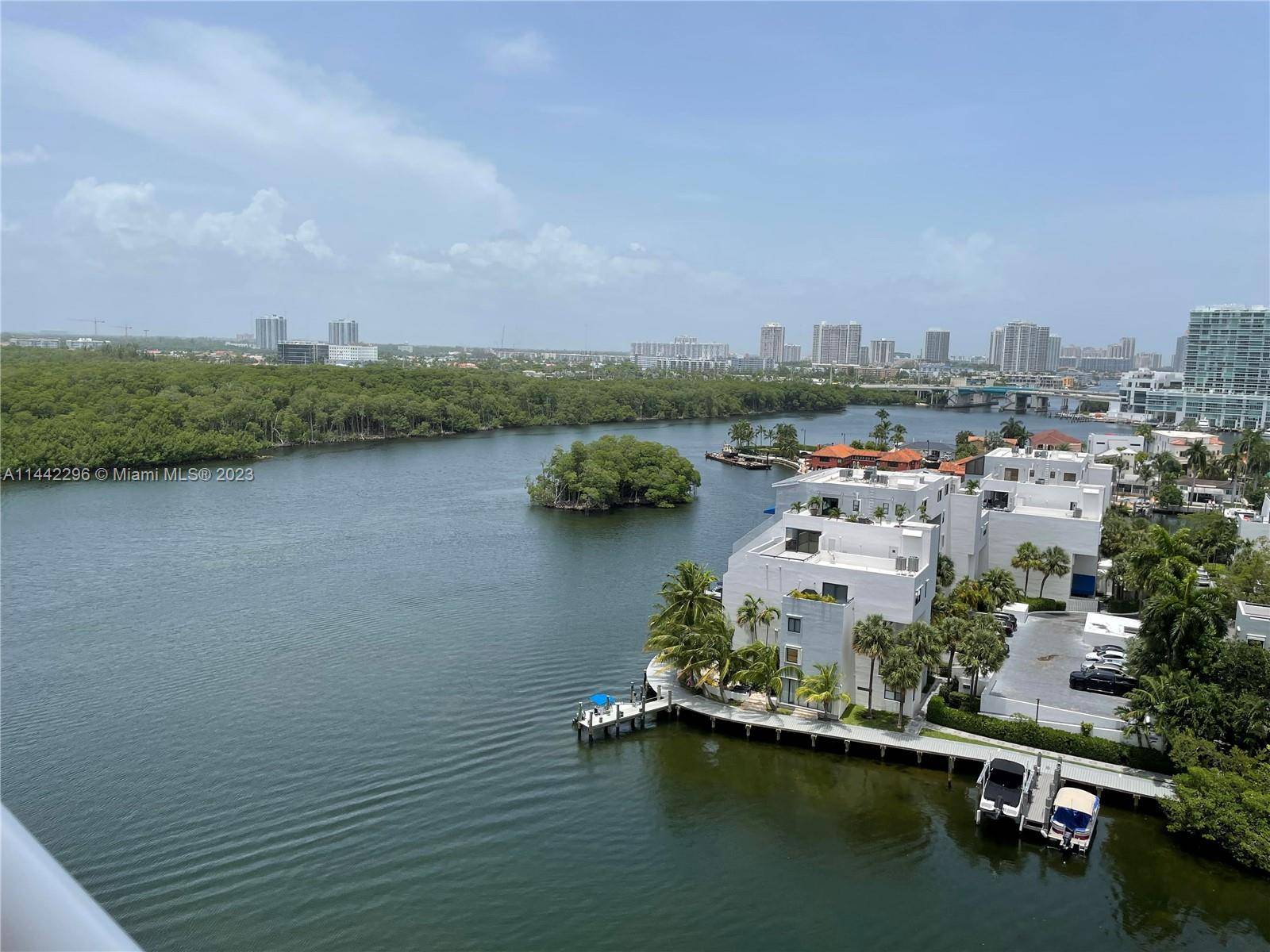 GREAT LOCATION, BEAUTIFUL VIEW OF THE INTRACOASTAL, WALKING DISTANCE TO THE BEACH, HEATED POOL, NEWER GYM LOOKING TO THE BAY.