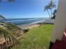 Patio frente al mar / Oceanfront yard
