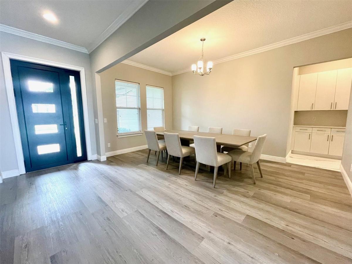 Formal dining room