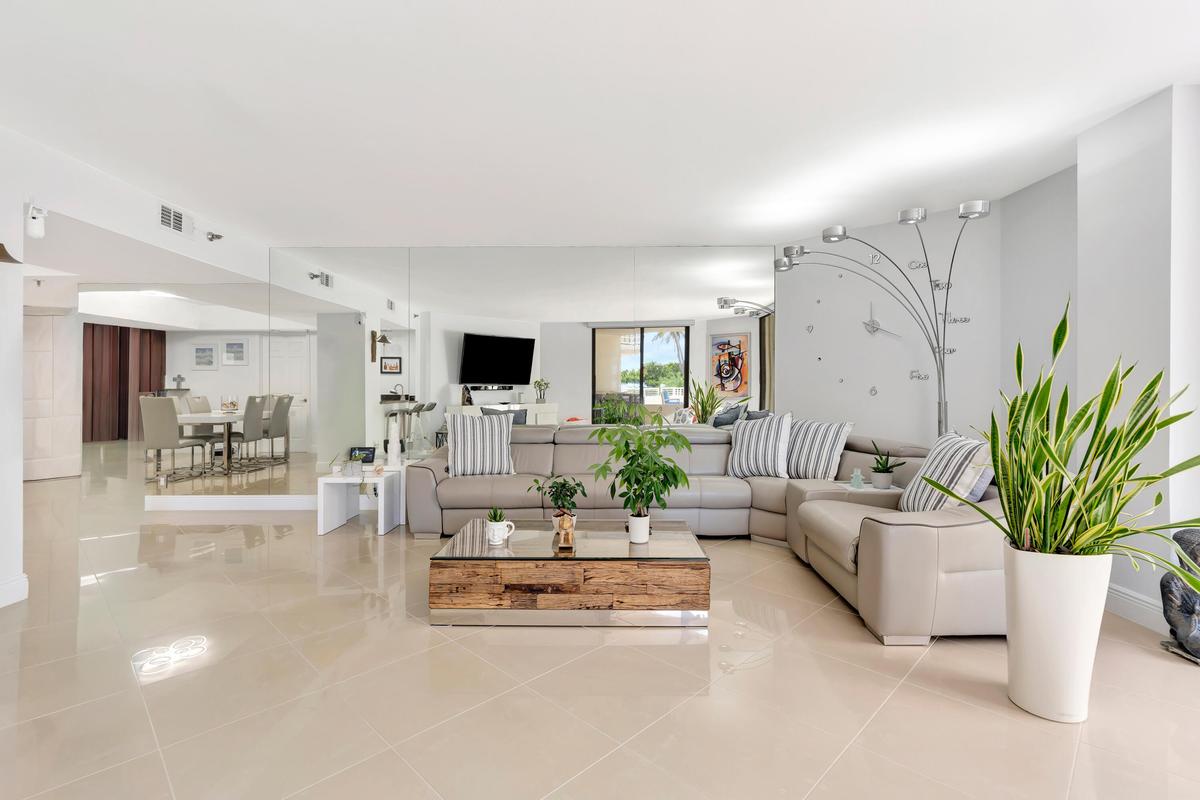 Spacious Living Room