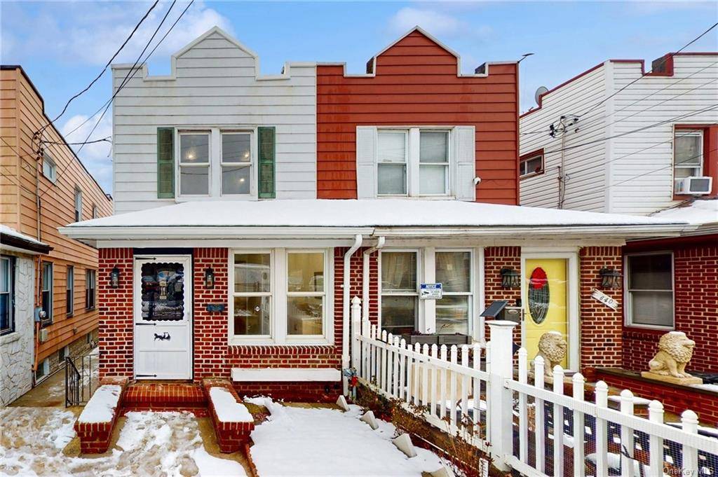 Come fall in love with this beautiful, fully renovated single family house in the heart of Canarsie.