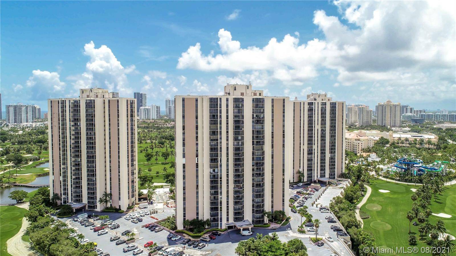 Corner unit on the Penthouse Level in Coronado Condo in Aventura located on Turnberry Isles Golf Course with amazing golf course, ocean and city views.
