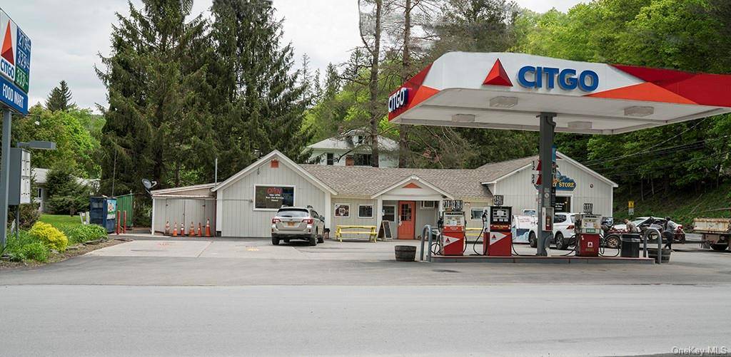 Within view of the Belleayre Ski Resort, and close proximity to all major roadways, this well established, Service station Convienience Store Restaurant Ticket Sales Icon has now become available after ...