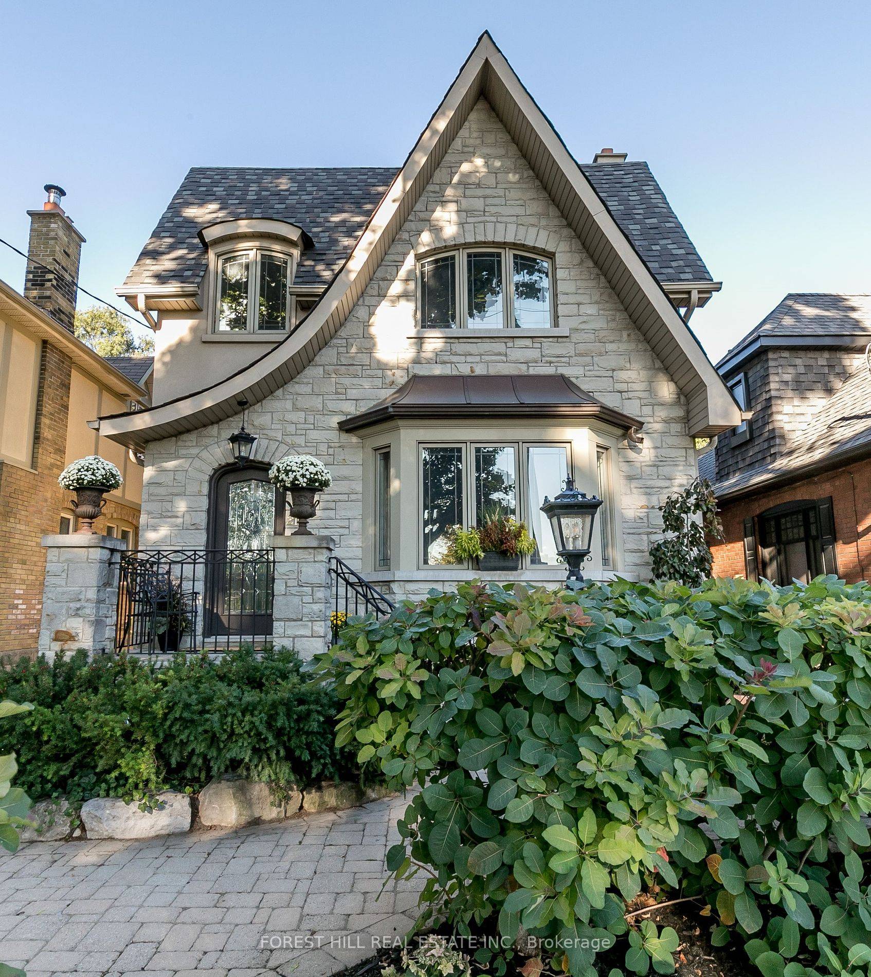 Here's your opportunity to live on Bessborough Drive in South Leaside.