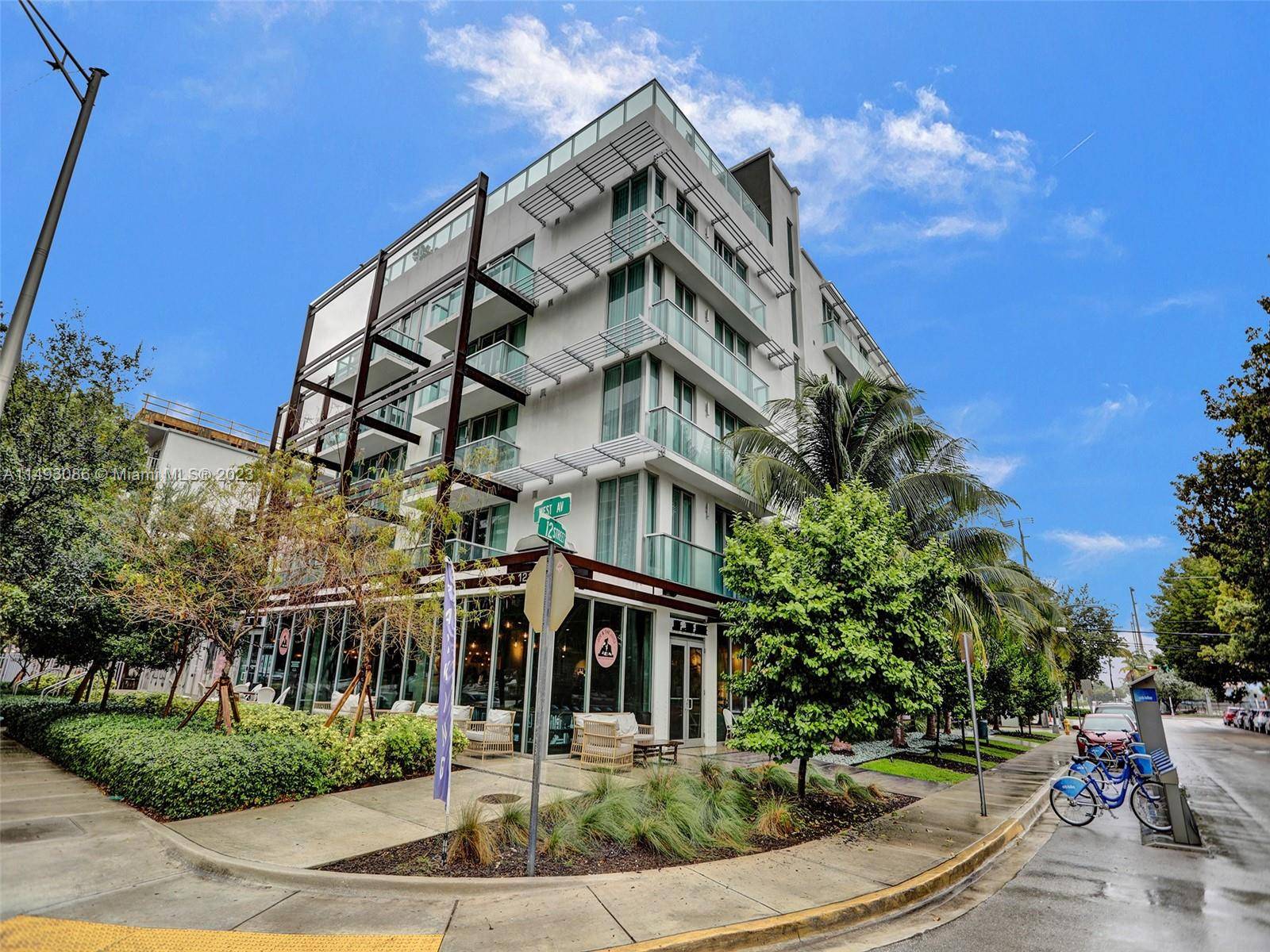 Lowest priced unit at the ABAE a great deal in South Beach !