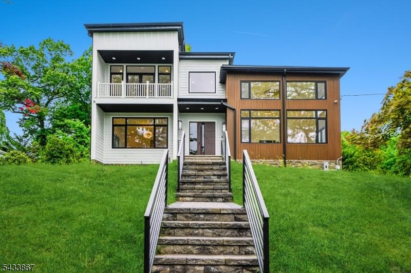 Stunning New Construction