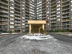 Welcome to this spectacular 3 bedroom 2 bath corner deluxe unit that feels like a one level ranch in the sky at the prestigious Bay Club Condos.