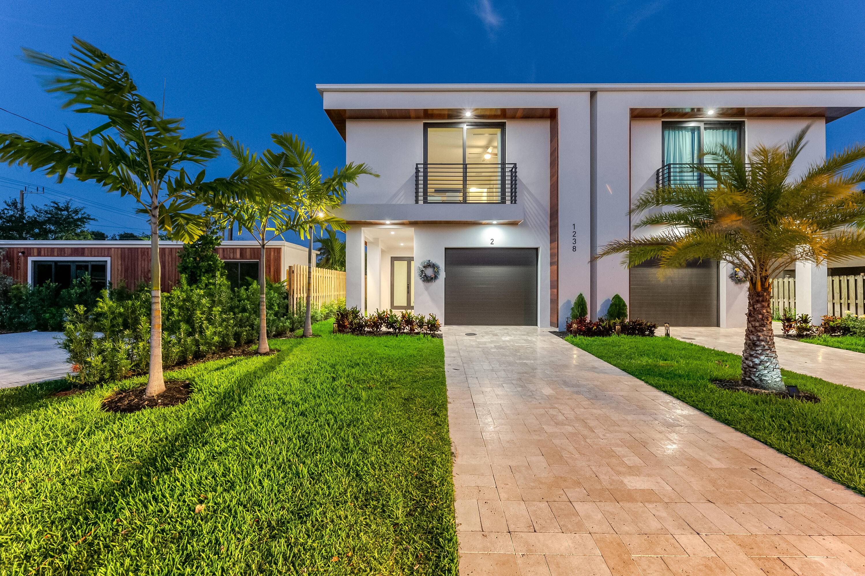 Modern new construction home just minutes from Las Olas Blvd, Galleria shopping mall and the Beach.