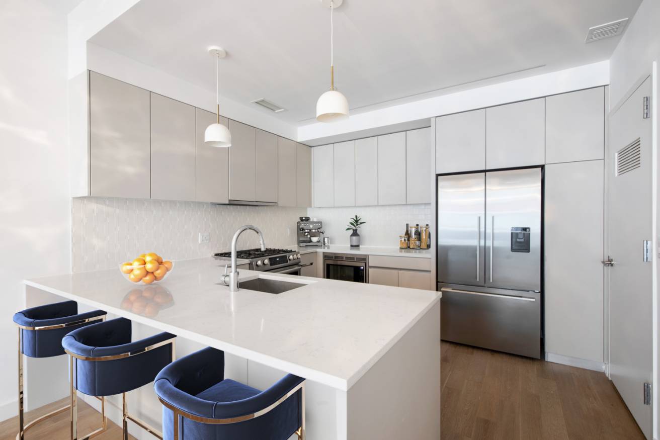 The Pierrepont, a new luxury full service rental building with an abundant array of luxurious amenities, sits in the heart of renowned Brooklyn Heights.
