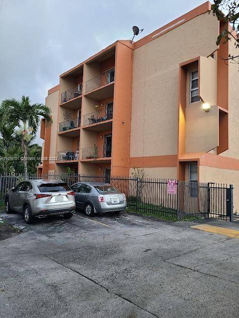 NICE APARTMENT FOR SALE IN HIALEAH !