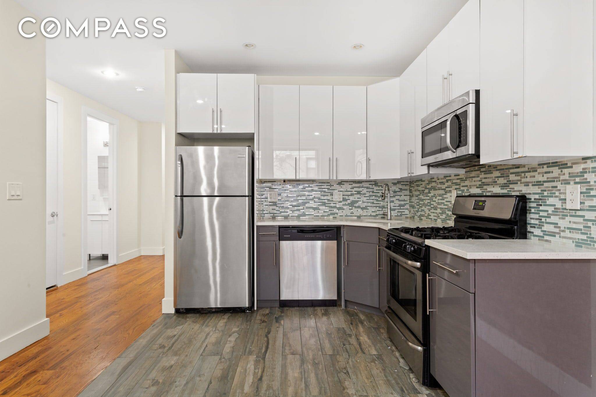 Beautifully Renovated 4BR 2BA in Washington Heights Queen size bedrooms All bedrooms have closets Renovated open kitchen Stainless steel appliances Dishwasher Microwave Washer Dryer in unit Hardwood floors High ceilings ...