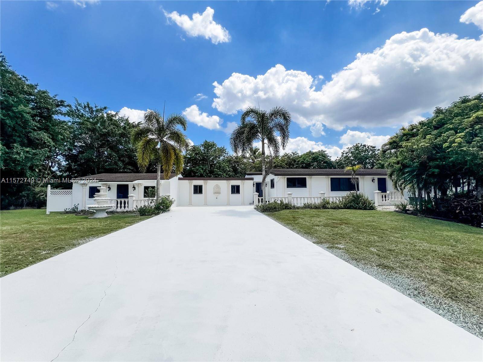 Welcome to this beautiful 3 beds 3 baths multigenerational home nestled in the highly sought after neighborhood of Plantation Acres, this residence boasts a serene private pond with a deck ...