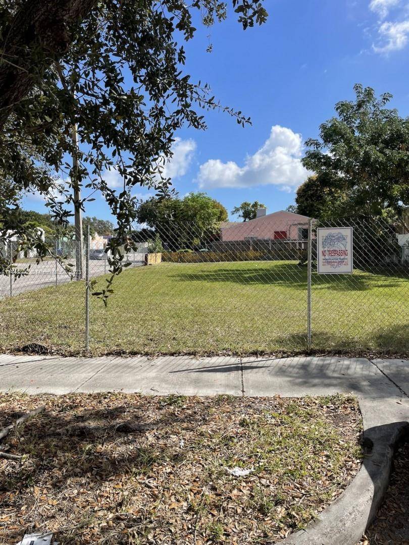 Property 4727 NW 6th Avenue, Miami, FL, is a vacant land lot located in a prime location.