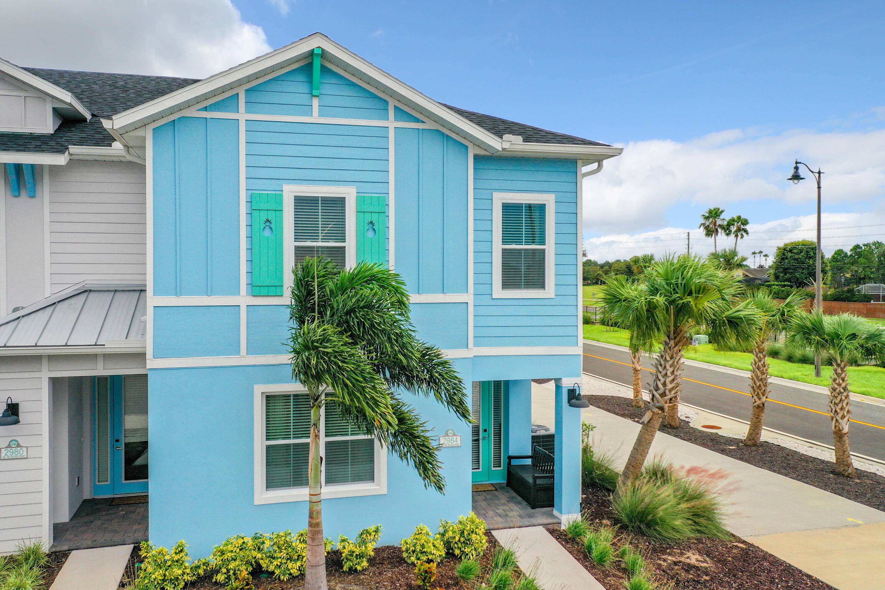 This impressive 4 bed, 3 bath villa in Margaritaville Resort, just 10 minutes from Disney, boasts a prime corner location near the pool.