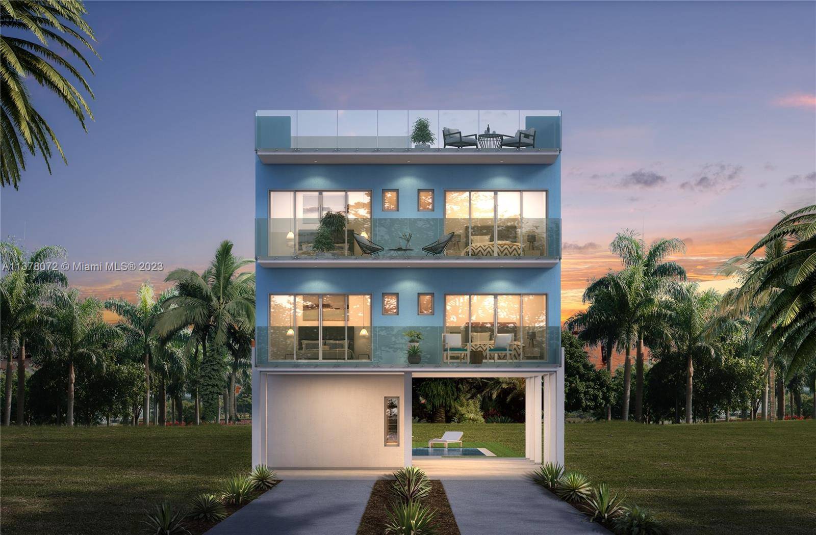 Beautiful new construction waterfront home in Key Largo.