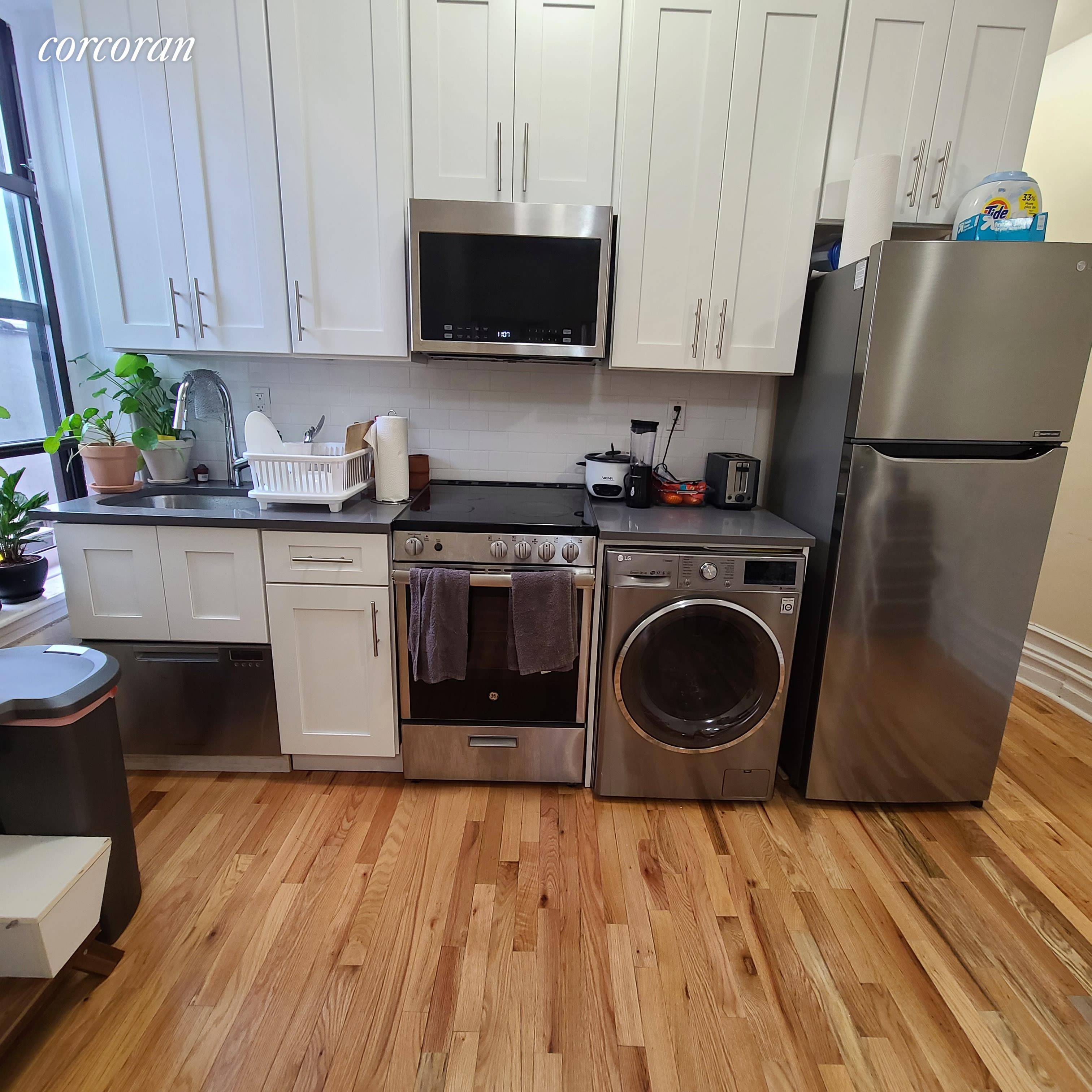 NO BROKER FEE NO FEE Brand new renovation, hardwood floors, exposed brick, stainless steel appliances including dishwasher.