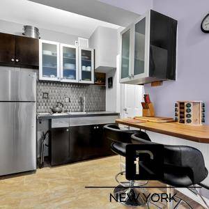 Are you looking for a hot location steps to Madison Square Park, NoMad, and the subway ?