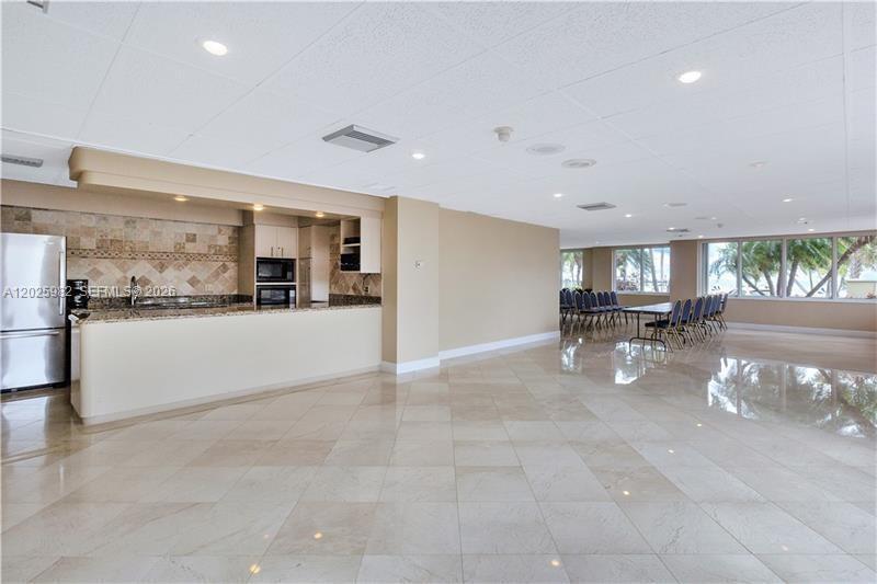 Beautiful party and event space w/ Catering Kitchen