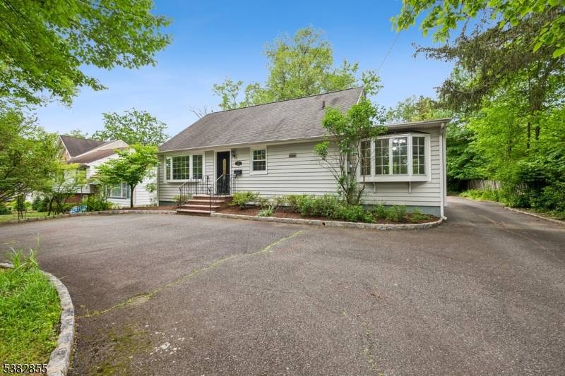 This charming 3 ? 4 bedroom expanded Cape Cod offers a perfect blend of comfort and convenience.