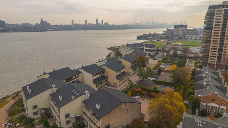 Aerial view 1