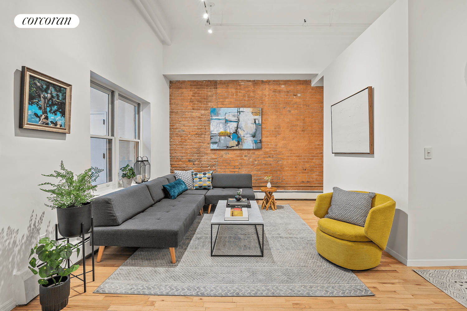 Experience the epitome of loft living at 15 Bergen Street, nestled at the crossroads of Brooklyn's coveted Cobble Hill and Boerum Hill neighborhoods.