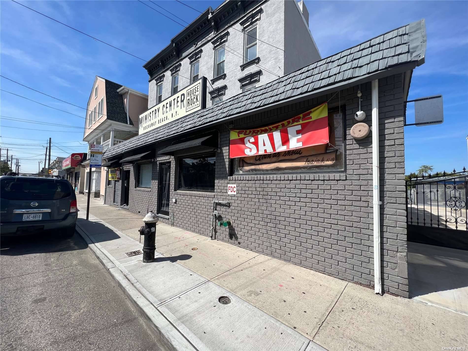 Storefront For Rent in the heart of Rockaway Park !