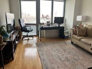 Amazing 1 Bed Featuring a Beautiful Open Kitchen, Gorgeous Living Area with Floor To Ceiling Windows, Ample of Closet Space and Northern Views of Manhattan the and East River.