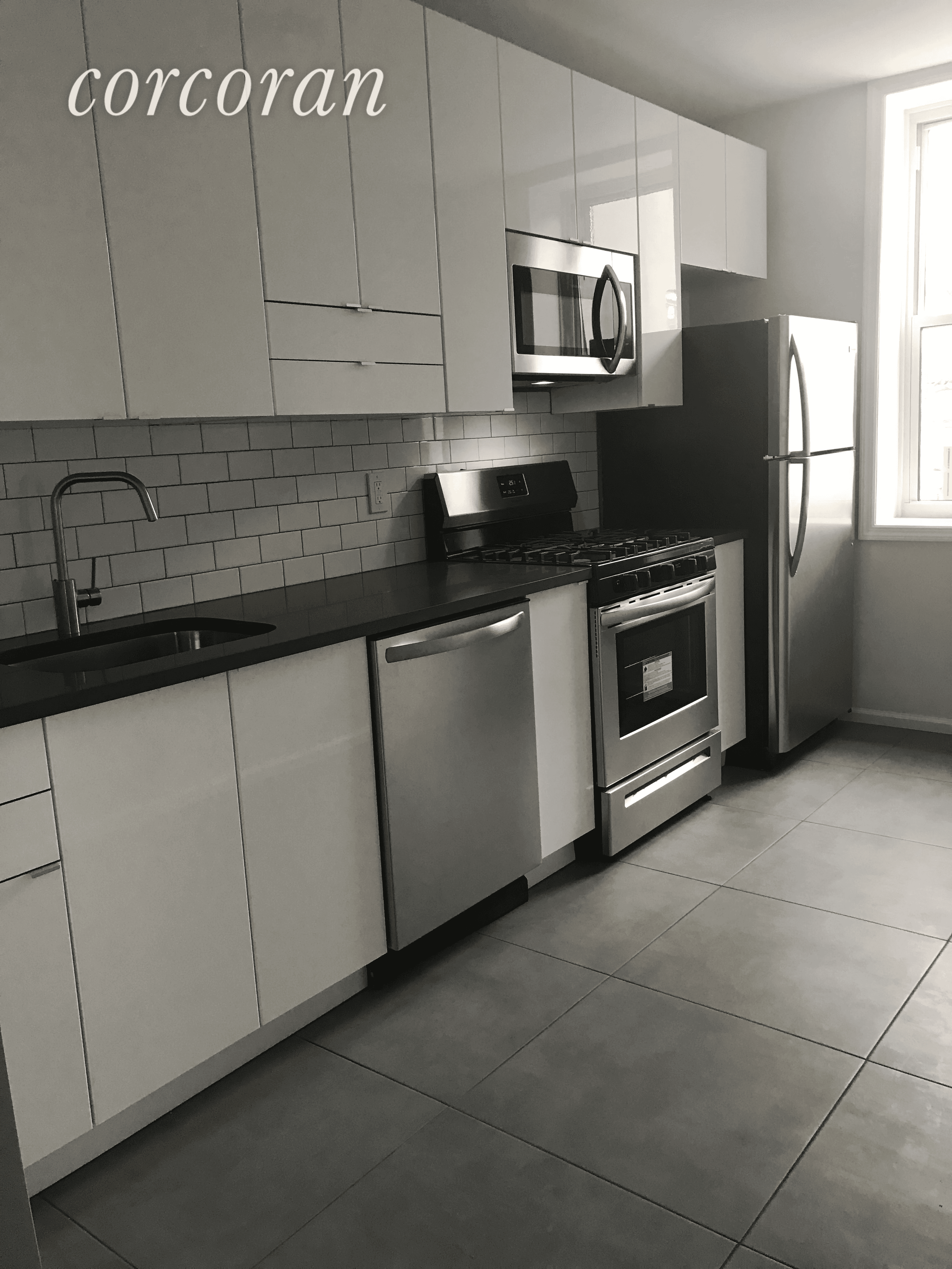 Beautiful new gut renovated 3br apartment on Myrtle ave.