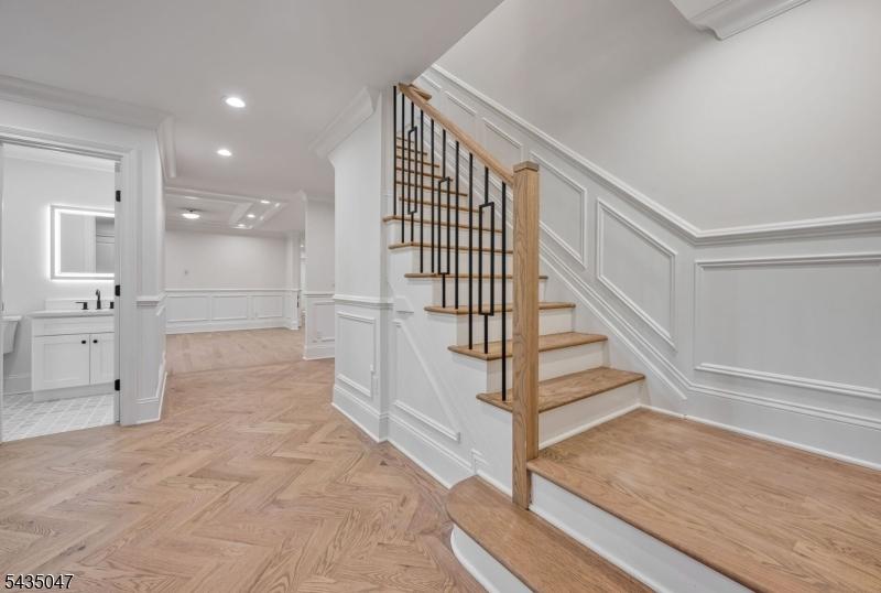 Powder Rm interior steps
