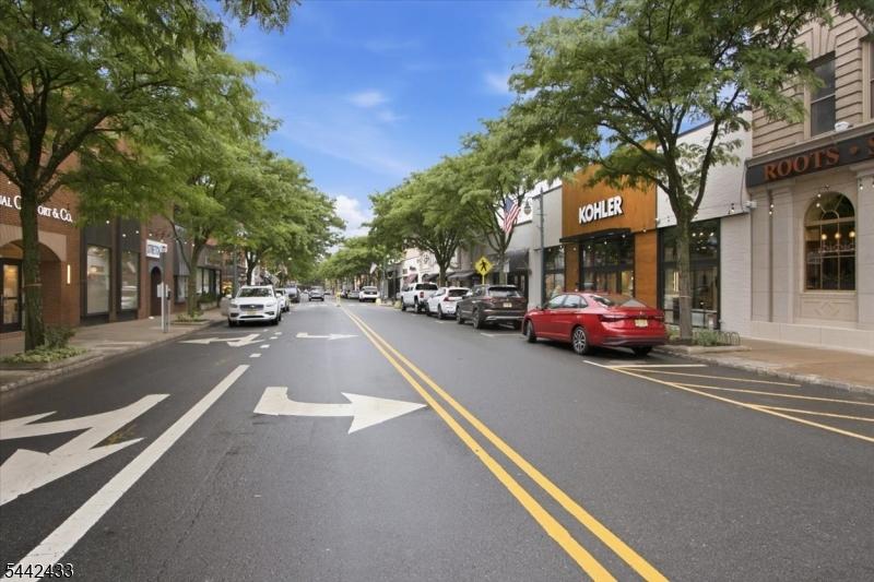 Springfield Ave