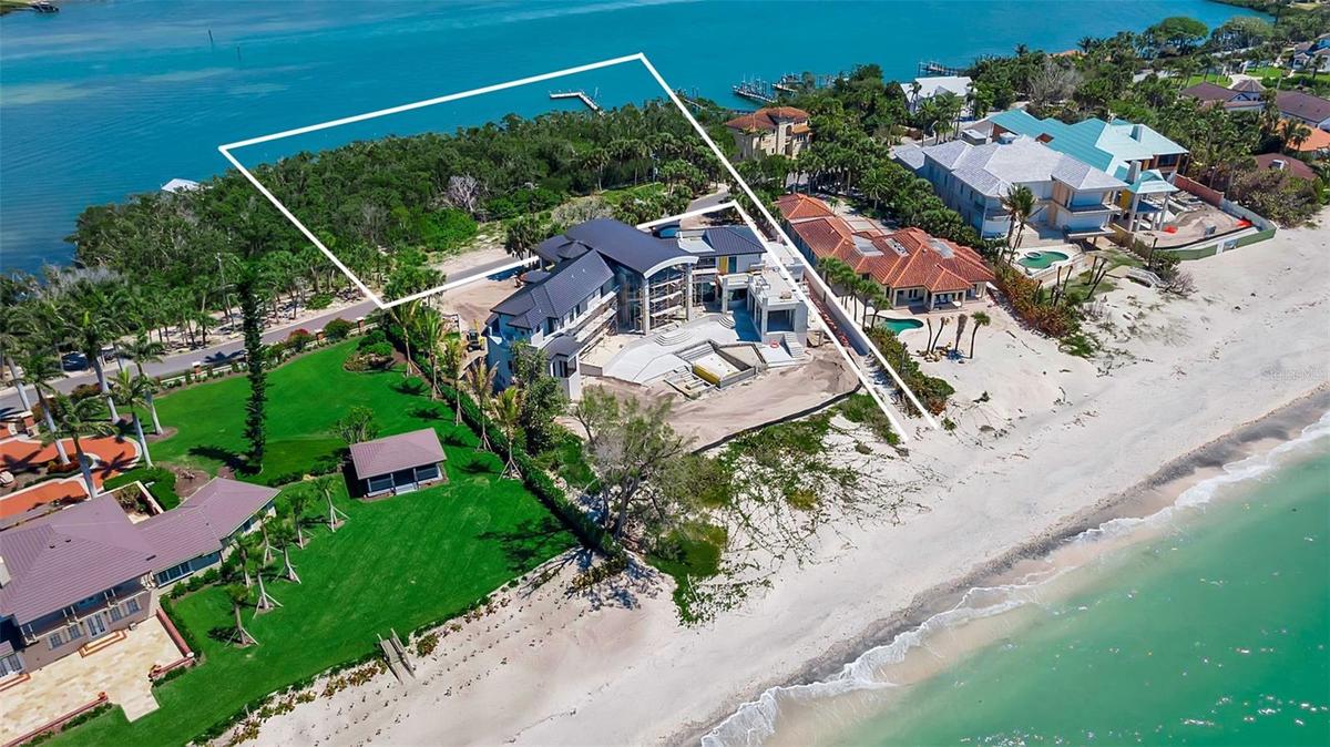 Private easement to beach
