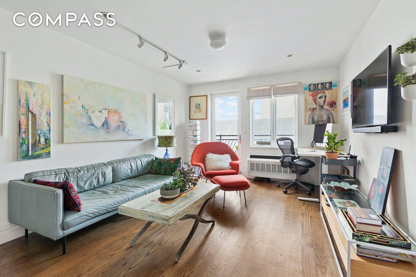 A beautifully appointed one bedroom, rarely available in this Brooklyn inspired boutique condominium.