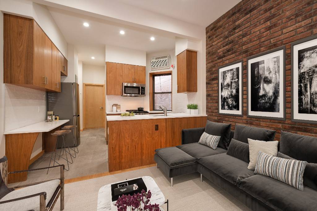 100 Suffolk Street, Apartment 4D between Rivington and Delancey StreetSPONSOR UNIT BRAND NEW 2 BEDROOM APARTMENT PRIVATE amp ; SPACIOUS LAYOUT PRIME LES LOCATION !