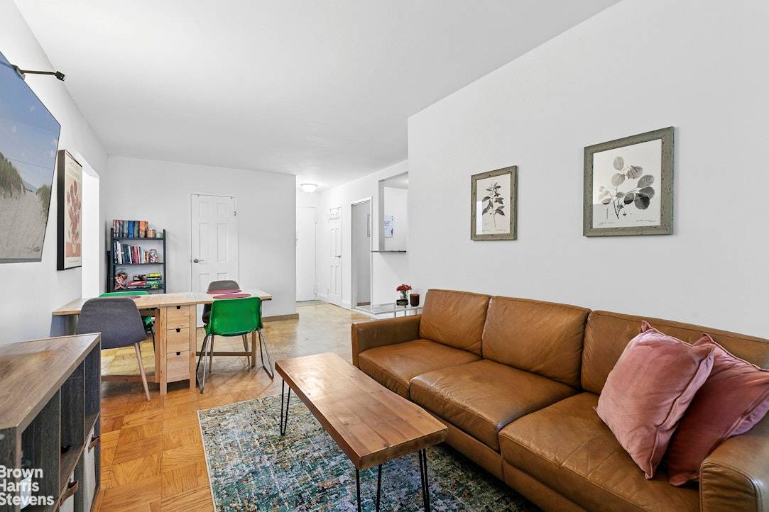 With Central Park as your back yard, tucked amid gardens and light, this beautifully updated two bedroom condo feels like a serene escape at the heart of the city.